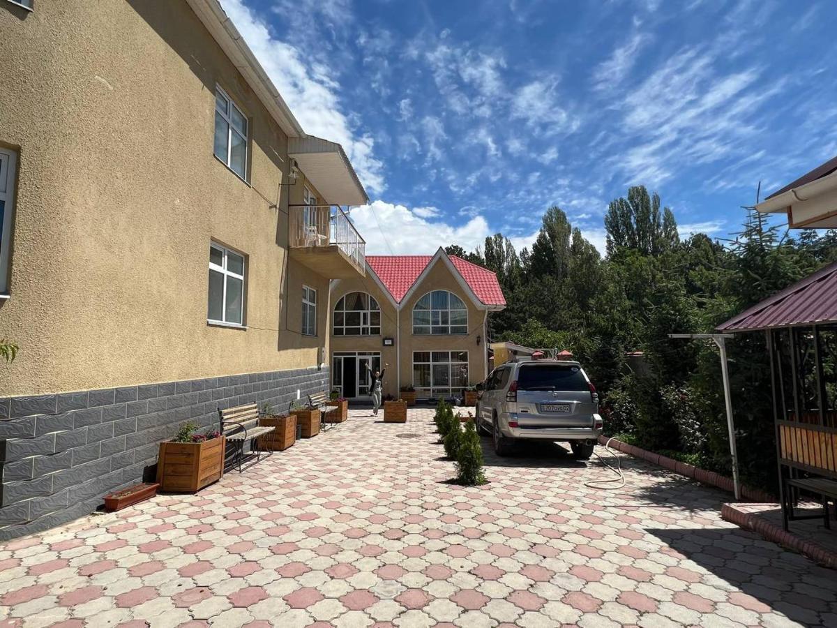Tan Nuru Guest House Гостевой Дом Тан Нуру Cholpon-Ata Ngoại thất bức ảnh