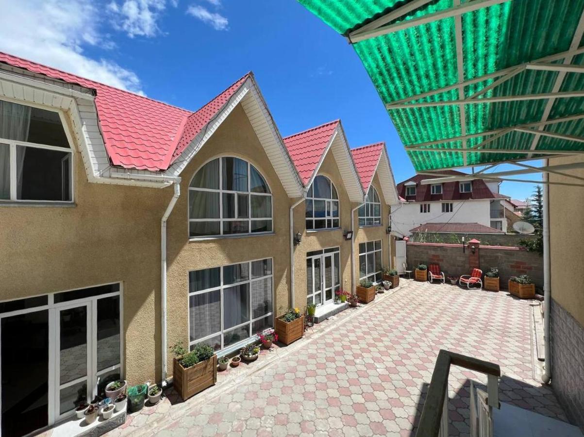 Tan Nuru Guest House Гостевой Дом Тан Нуру Cholpon-Ata Ngoại thất bức ảnh