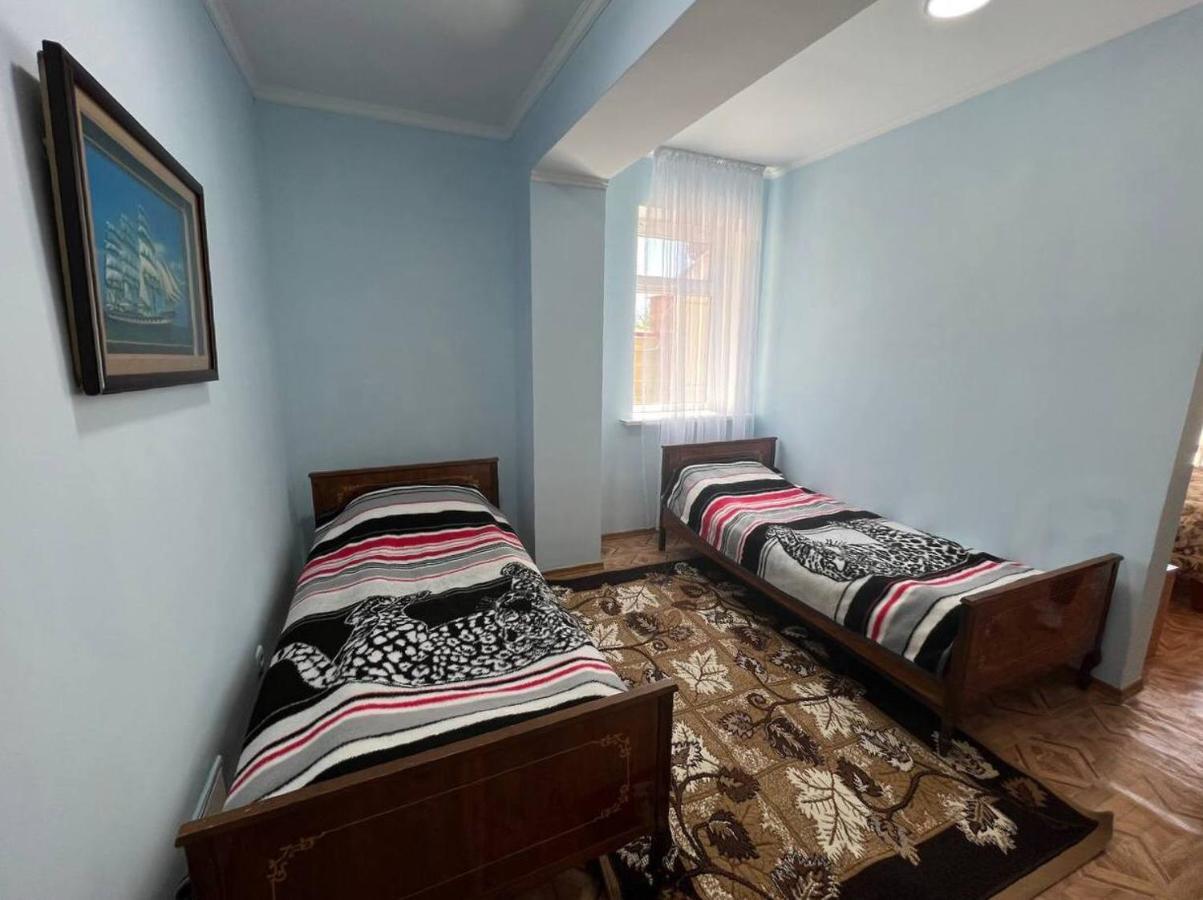 Tan Nuru Guest House Гостевой Дом Тан Нуру Cholpon-Ata Ngoại thất bức ảnh