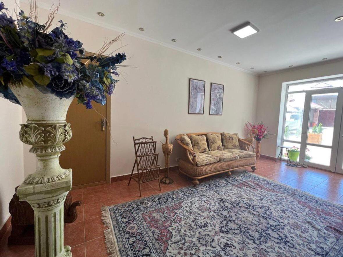 Tan Nuru Guest House Гостевой Дом Тан Нуру Cholpon-Ata Ngoại thất bức ảnh